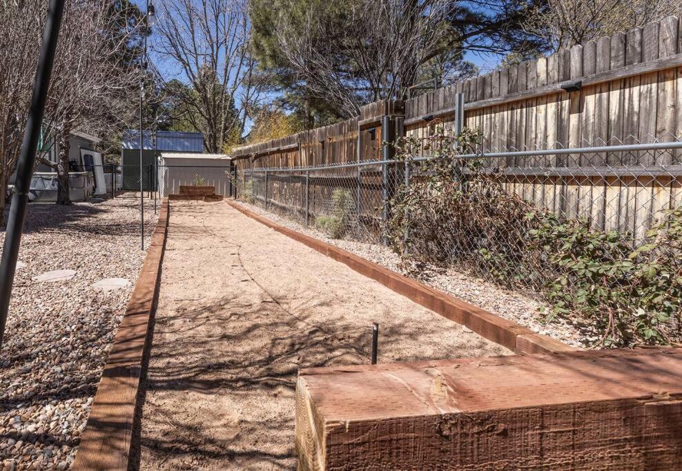 Holiday home Families & Pets! Hot Tub, Playground, Gym & More! *